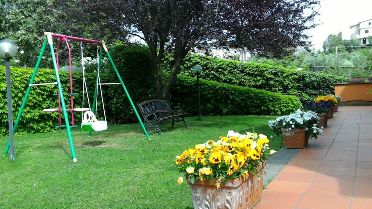 Il Parco Holiday - Locazione Turistica Fonte Nuova Exterior foto